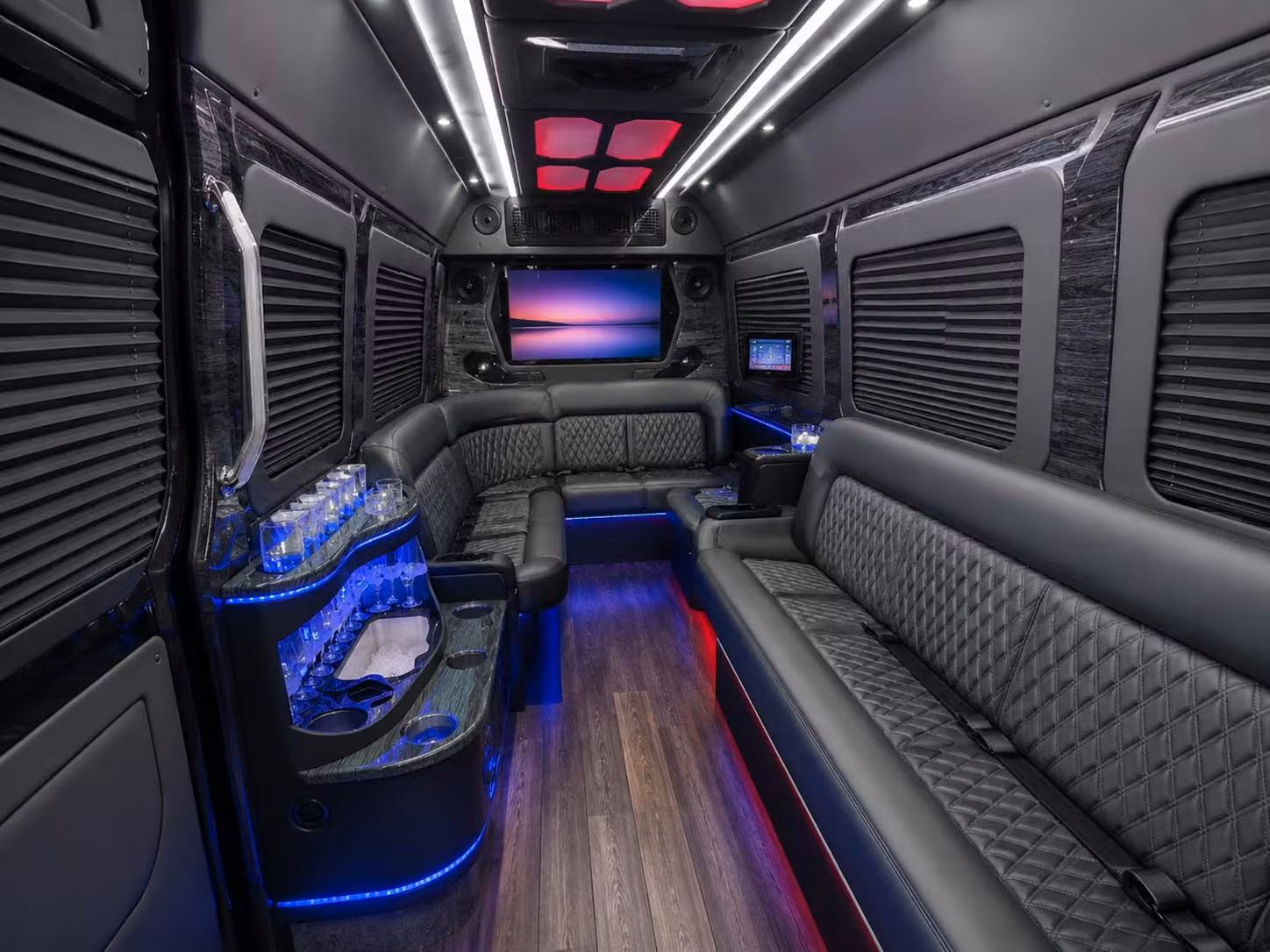 airport transfer shuttles for government and military groups in wichita falls