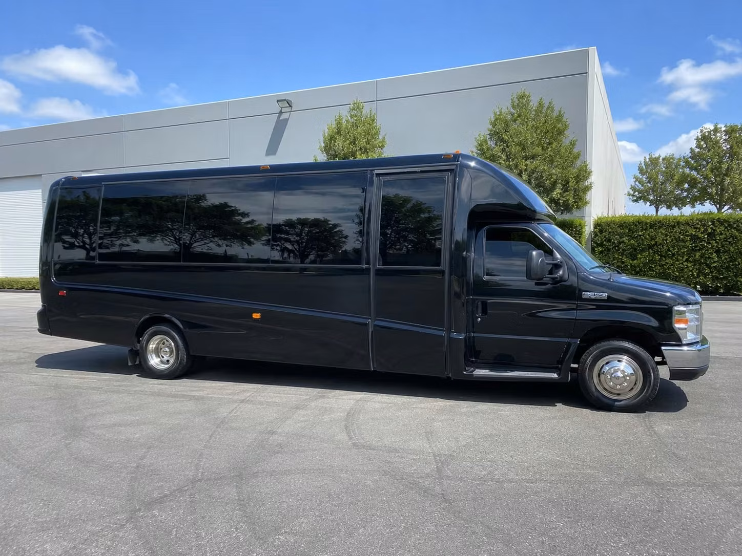 wichita falls prom party buses ride in style from kickoff to last drop off